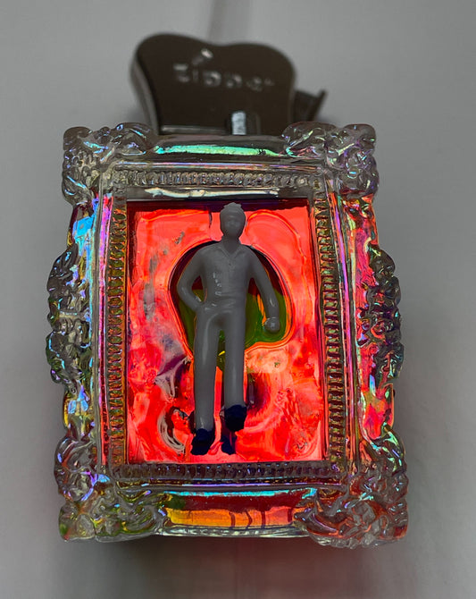 #81 – Framed Presence